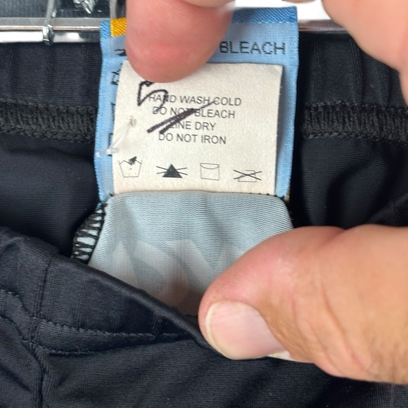 EUC Squadra Women’s Volta Gel Padded Anti-UV Custom Cycling Shorts Sz Large - Picture 7 of 13